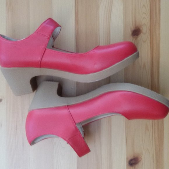 New Comfortable Red Shoes Sz Eur 40 / 9.5 US - Picture 8 of 14